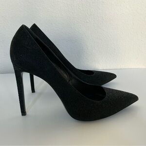 Saint Laurent Classic Black Pumps 42